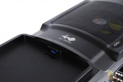Top USB port